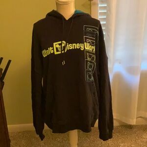 Walt Disney World Men’s Size Large Hoodie, Great Condition